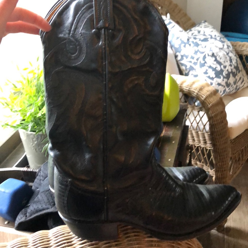 Tony Lama black cowboy boots